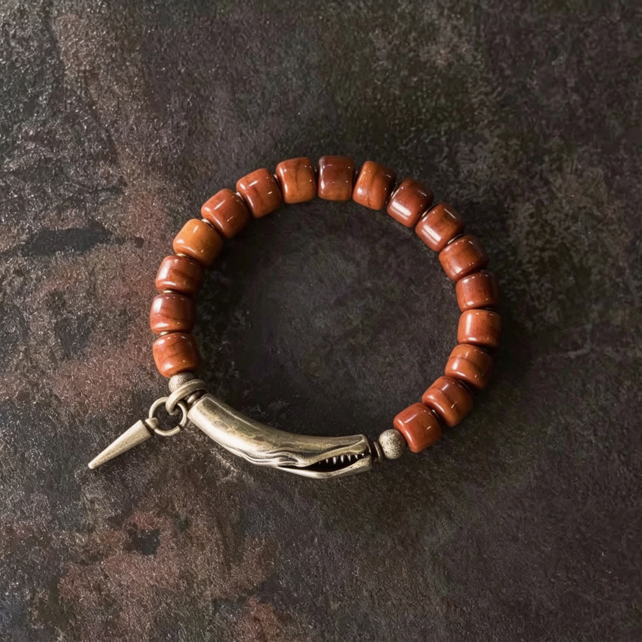 fbc5558620b65bd0f38349cbae2666ca Vintage Red Seed Beast‑Clasp Bracelet - Image 1